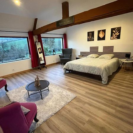 Gite "La Renaudaie" - Piscine Juvigny Les Vallees Εξωτερικό φωτογραφία